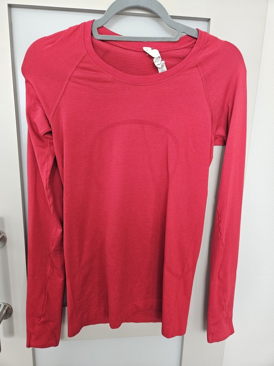 lululemon athletica Tops - lululemon athletica Swiftly Relaxed Long-Sleeve Shirt Hip Length